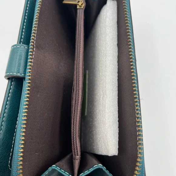 Teal Wallet/wristlet NWOT - Picture 7 of 7